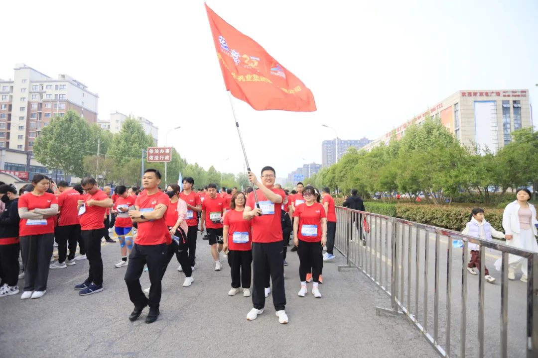 砥礪初心使命，汲取奮進(jìn)力量丨花花牛乳業(yè)集團(tuán)黨委組織開展學(xué)習(xí)“焦裕祿精神”主題黨日活動