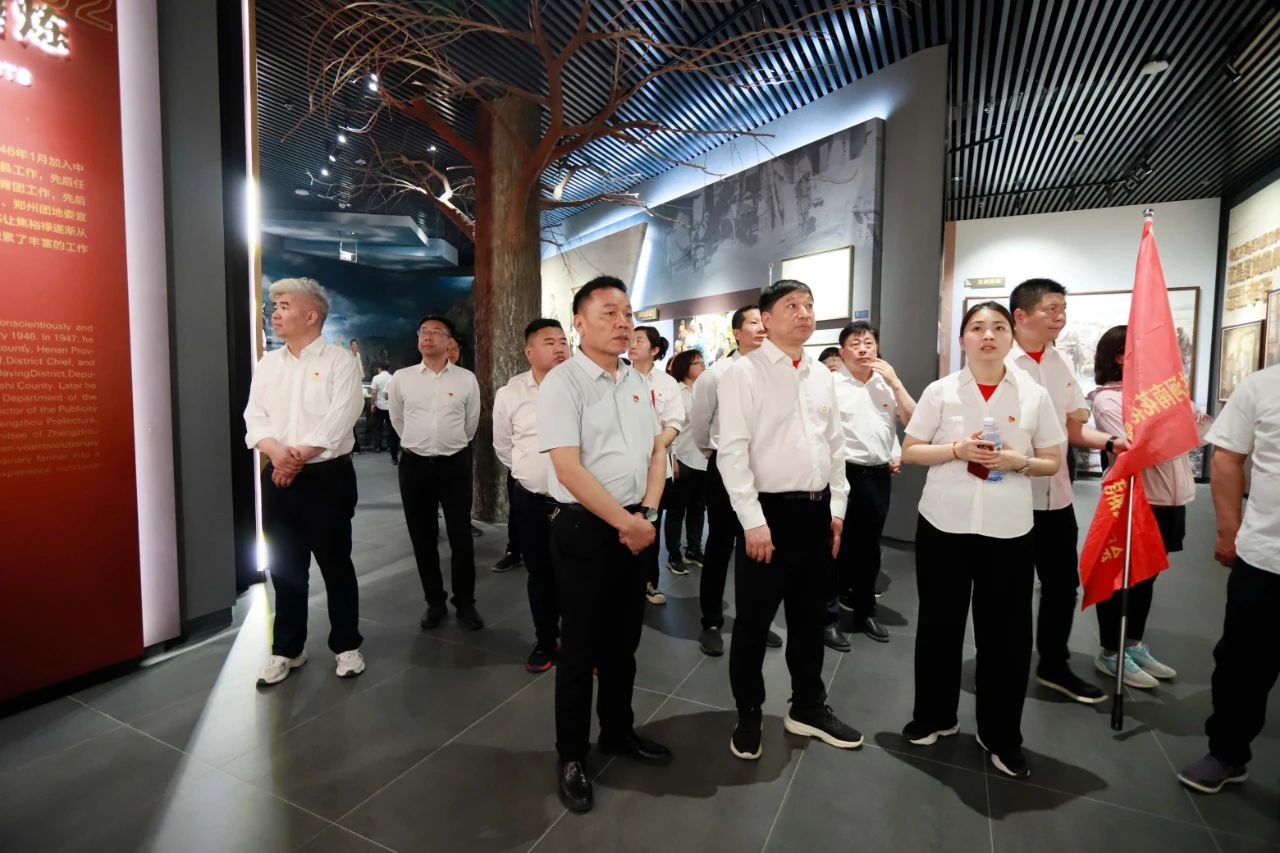 砥礪初心使命，汲取奮進(jìn)力量丨花花牛乳業(yè)集團(tuán)黨委組織開展學(xué)習(xí)“焦裕祿精神”主題黨日活動