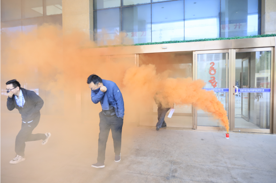 增強消防意識，筑牢安全底線丨花花牛乳業(yè)集團組織消防應急演練