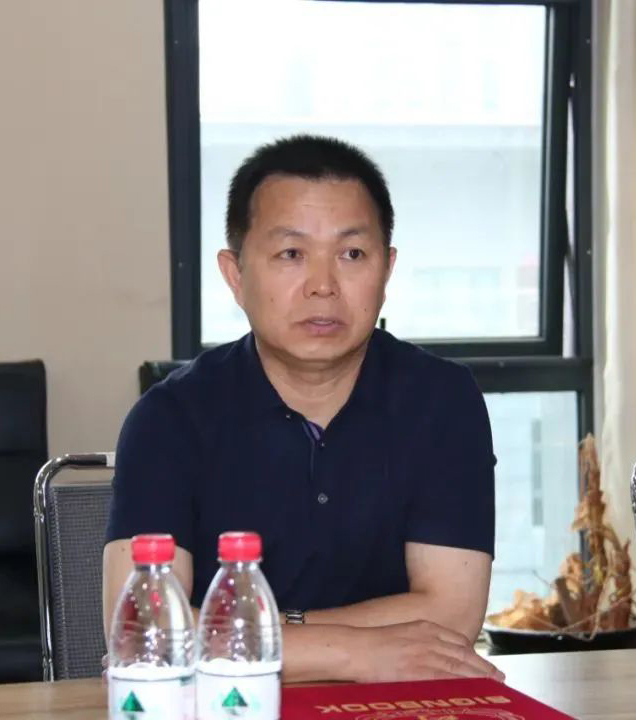 愛心奶情系學(xué)子，公益情溫暖人心—河南花花牛乳業(yè)集團助力基金會“圓夢計劃?一杯奶”公益項目，愛心捐贈善款50萬元！